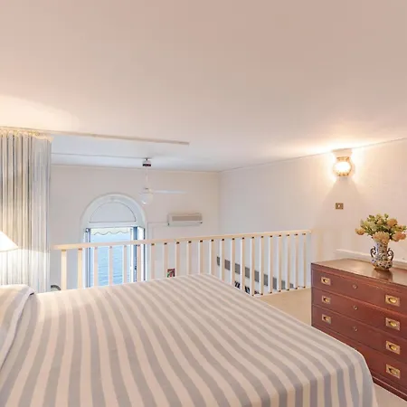 Apartman Beautiful In With Kitchen